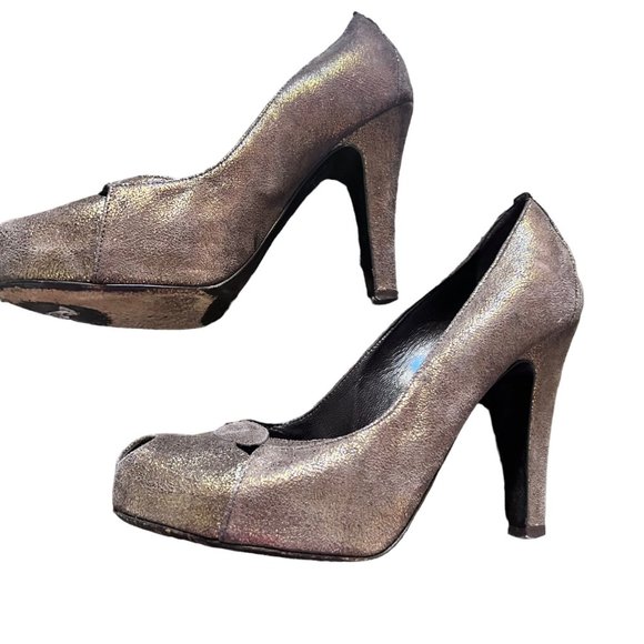 Authenticated Fendi VTG Bronze Metallic Peeptoe pumps 36.5 - Picture 6 of 13